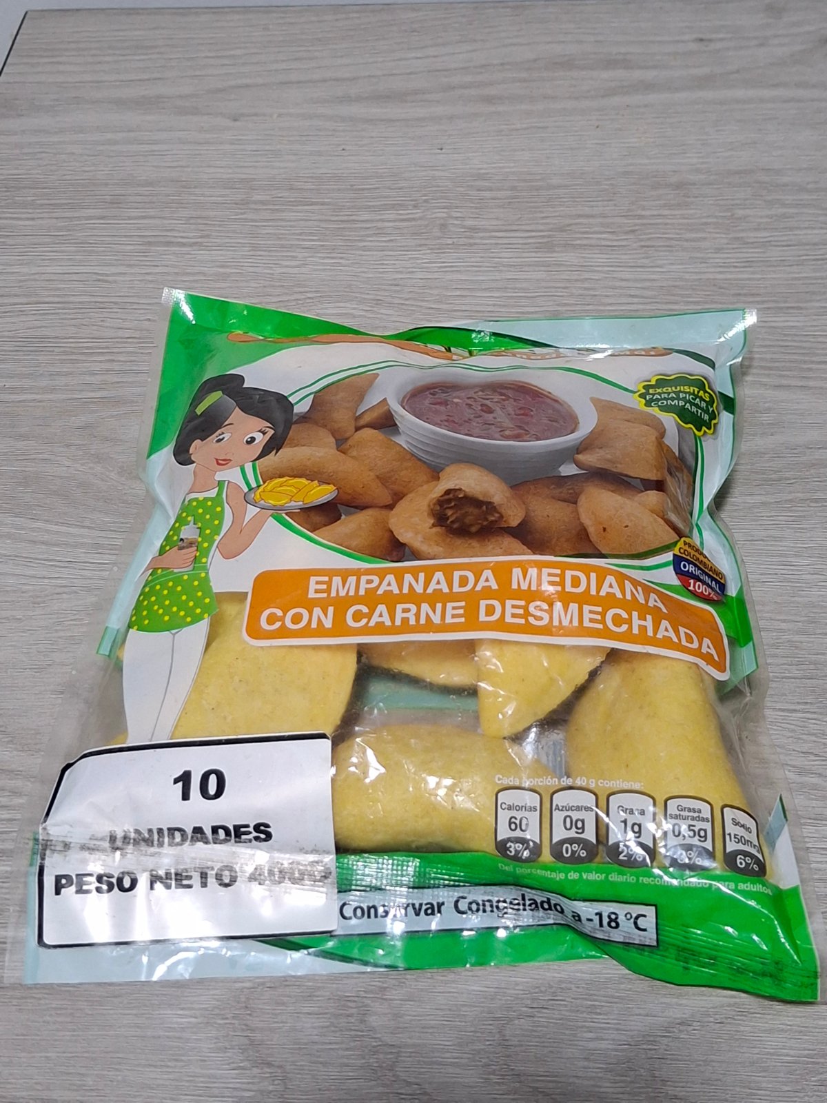 EMPANADA CON CARNE X 10 UND